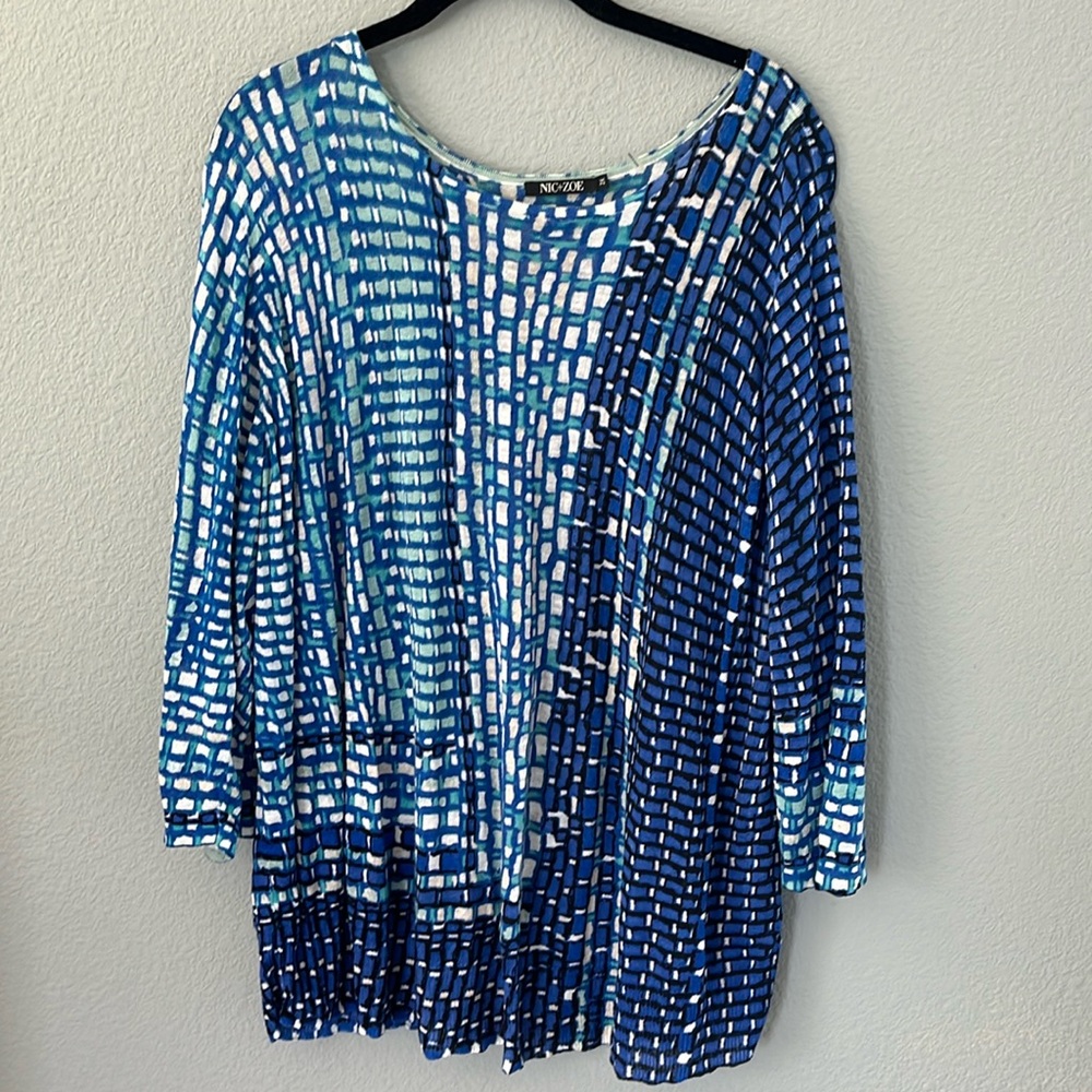 Nic + Zoe EUC lightweight women’s 2X sweater, pretty blue pattern, 3/4 s…